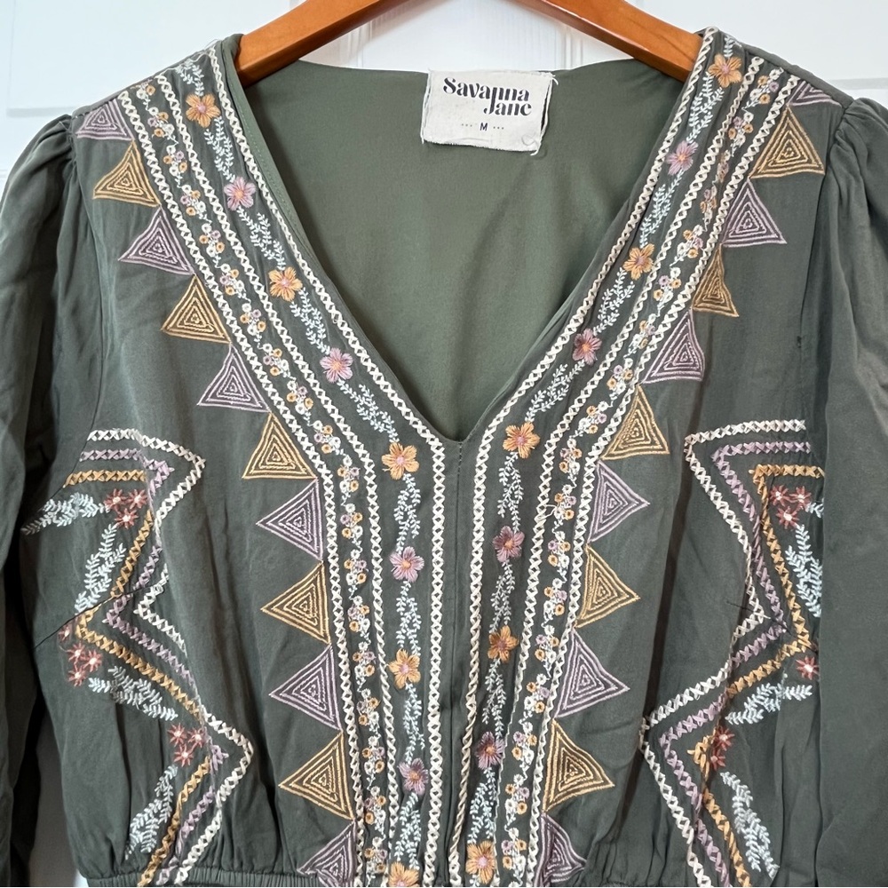 Savanna Jane Geometric Embroidered Patterned Olive Green Mini Dress Size Medium - Picture 2 of 10